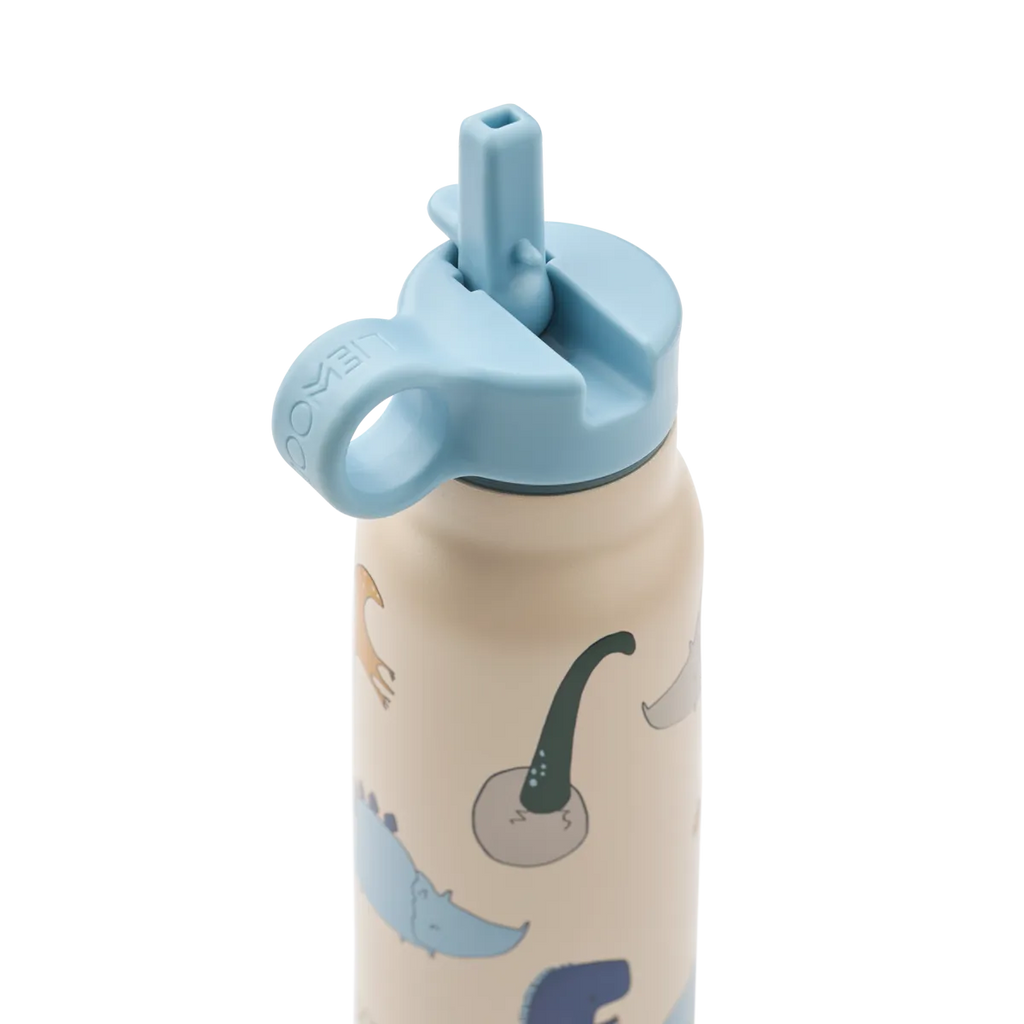 Liewood Falk drinkfles in Butterfly Dino roar Sandy met lekvrije drinkdop en pop-up sluiting