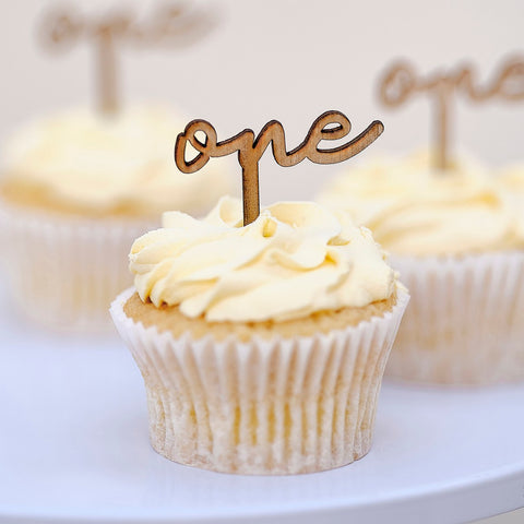 Ginger Ray One' Houten Cupcake Toppers