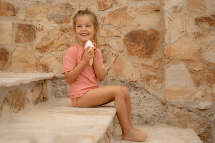 * Little Dutch UV Zwemshirt Korte Mouwen Sunny Flowers Rouge