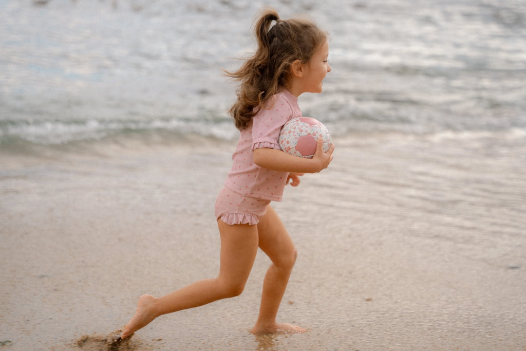 * Little Dutch UV Zwemshirt Korte Mouwen Sunny Flowers Blush