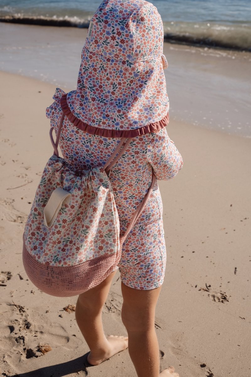 Little Dutch Zwempet | Dreamy Flowerfield