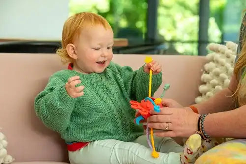 Tickit Silisoft Zip Trek Speelgoed 20 x 13,5 cm | Regenboog