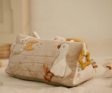 Little Dutch Activiteiten driehoek Newborn Naturals