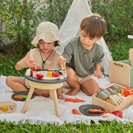 * Plantoys Houten BBQ Playset