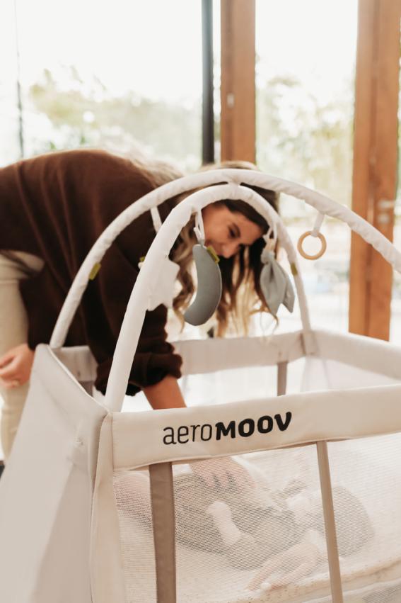 AeroMoov Speelboog voor Instant Reisbedje | White Sand