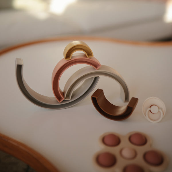 Mushie Bijtspeeltje Flower Press Toy | Dried Thyme