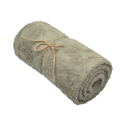 Timboo extra grote handdoek bamboe Whisper Green, opgerolde handdoek met touwtje