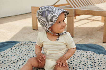 *  Liewood Rae Zonnehoedje | Check Golden Caramel/ Sandy