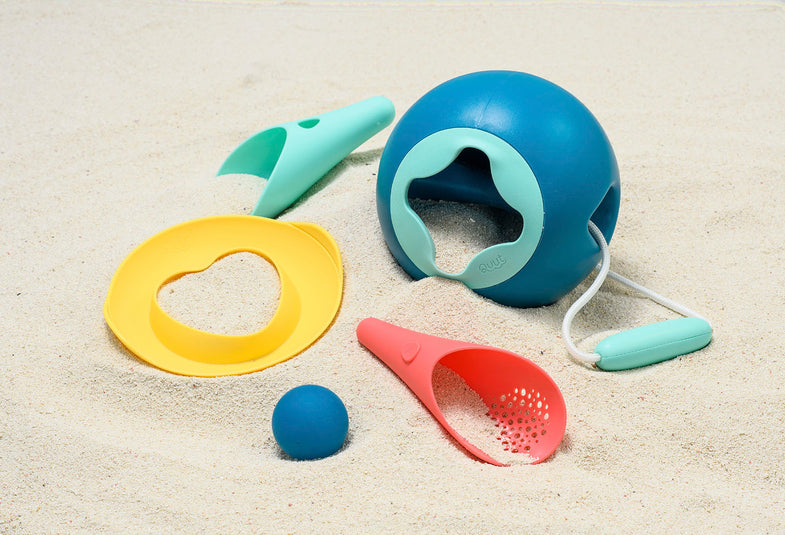 Quut Beach Set 3 stuks | Mini Ballo + Cuppi + Shaper