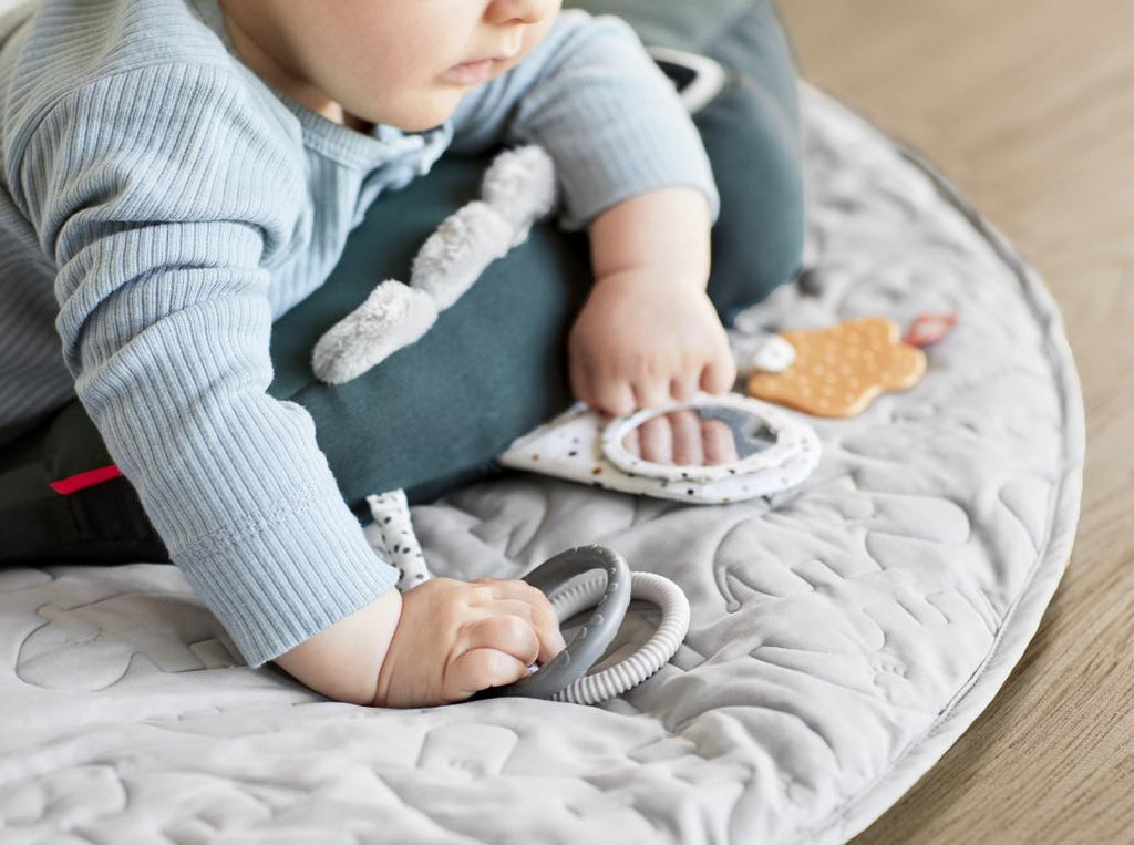 Done By Deer buik activity speeltje Croco Powder