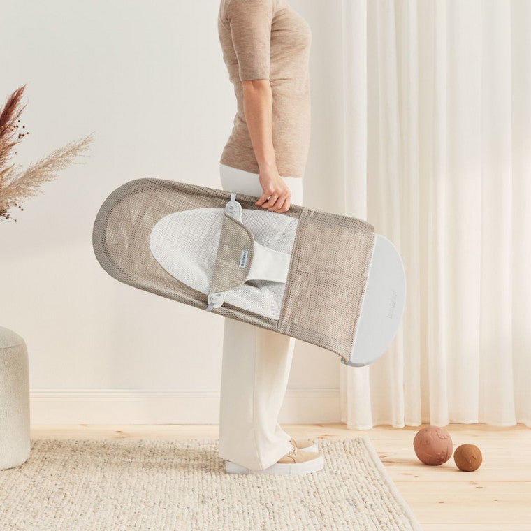 Babybjörn wipstoeltje relax Bliss - Grey Beige/White Mesh