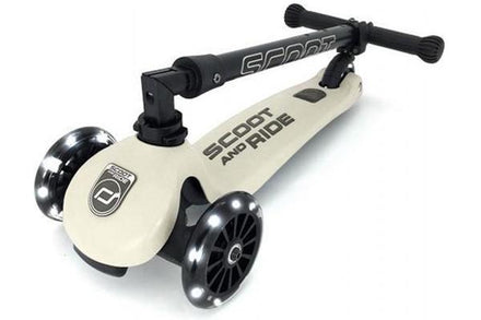 Scoot and Ride Step Highwaykick 5 - Ash LED